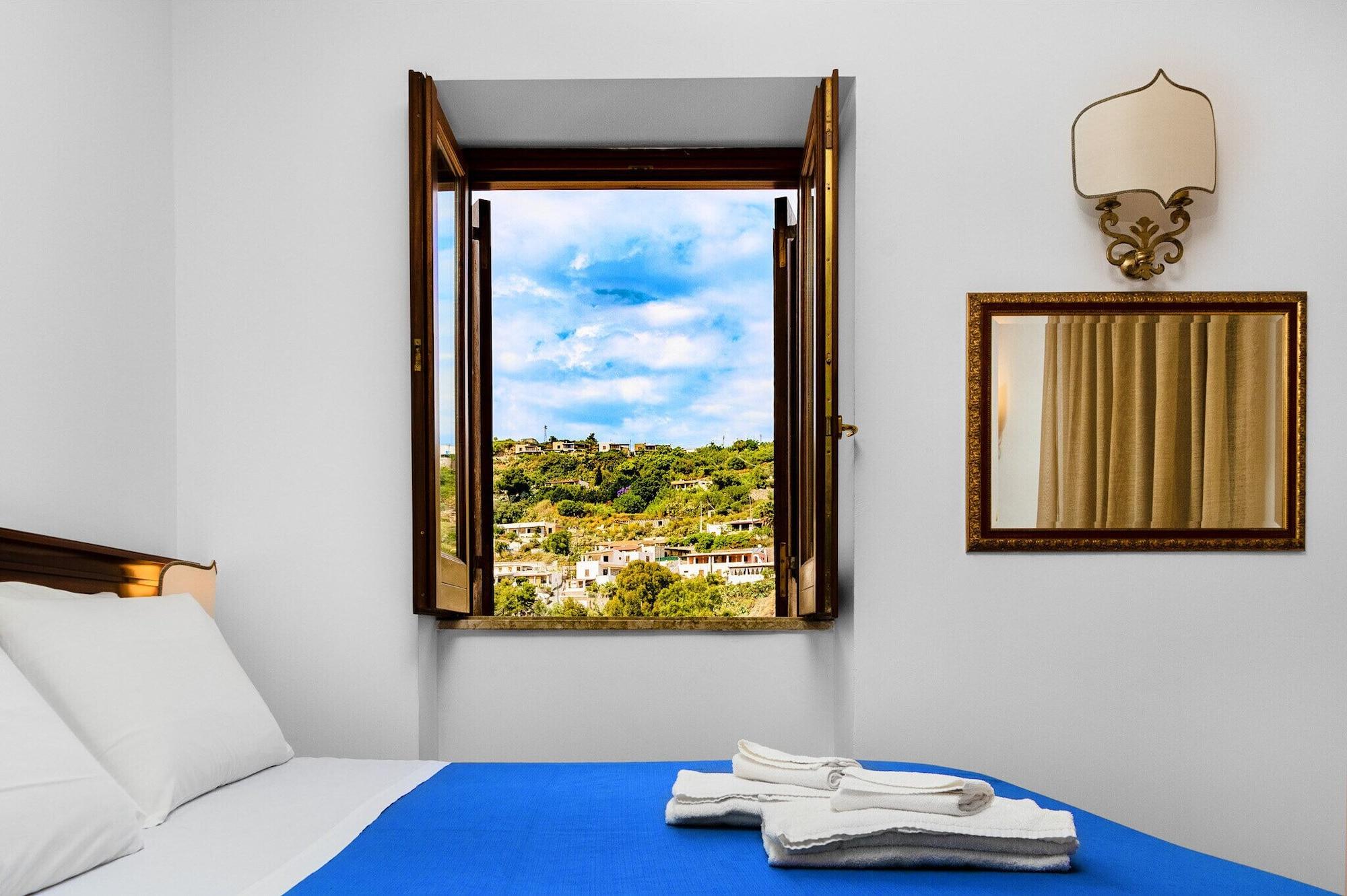 Hotel Villa Cute - Hvc Lipari  Exterior foto
