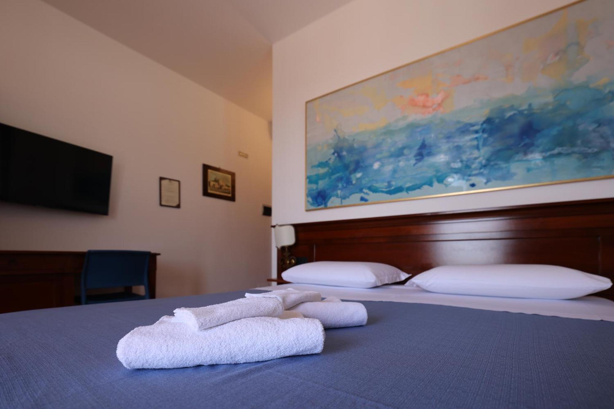 Hotel Villa Cute - Hvc Lipari  Exterior foto