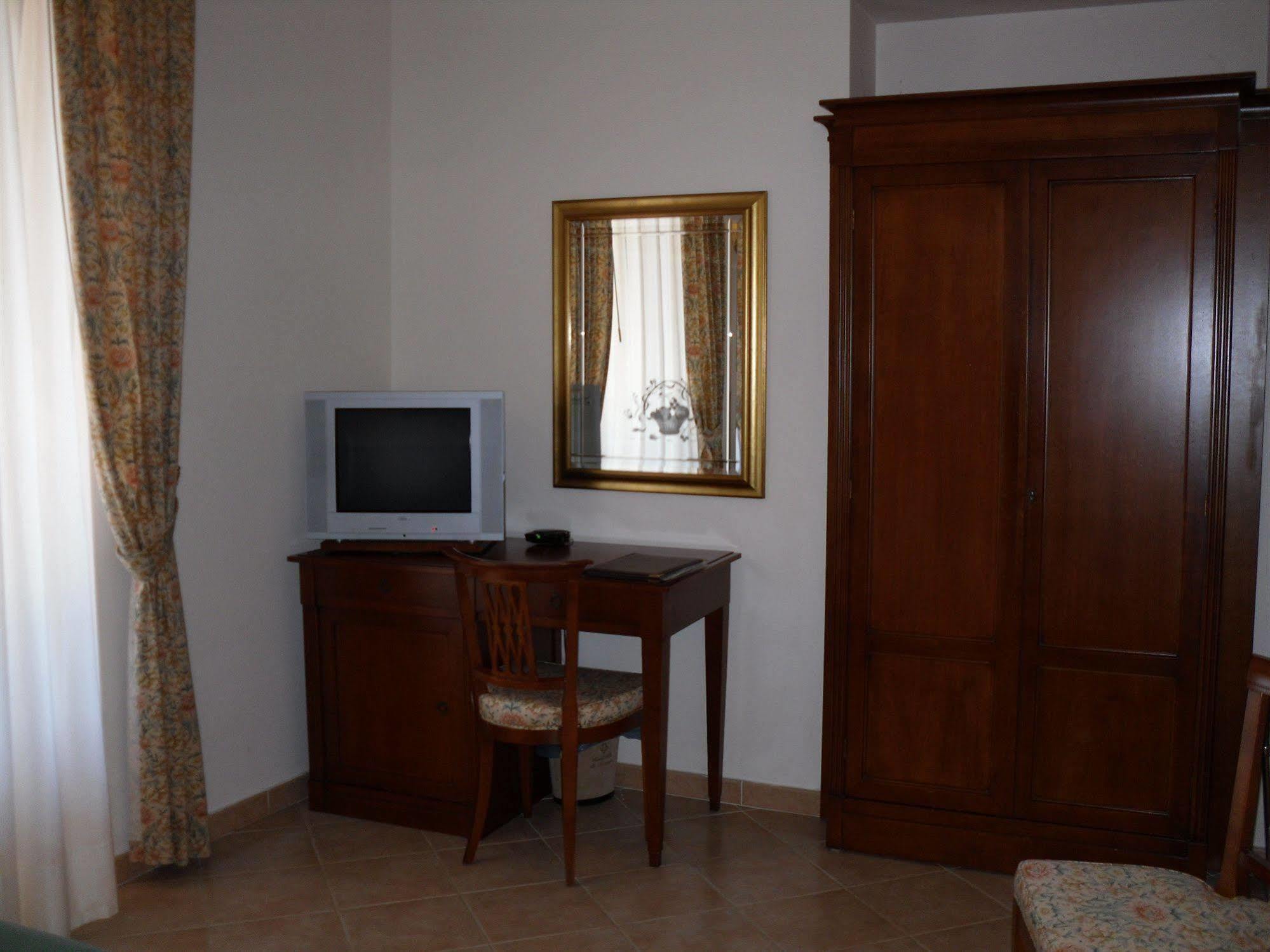Hotel Villa Cute - Hvc Lipari  Exterior foto